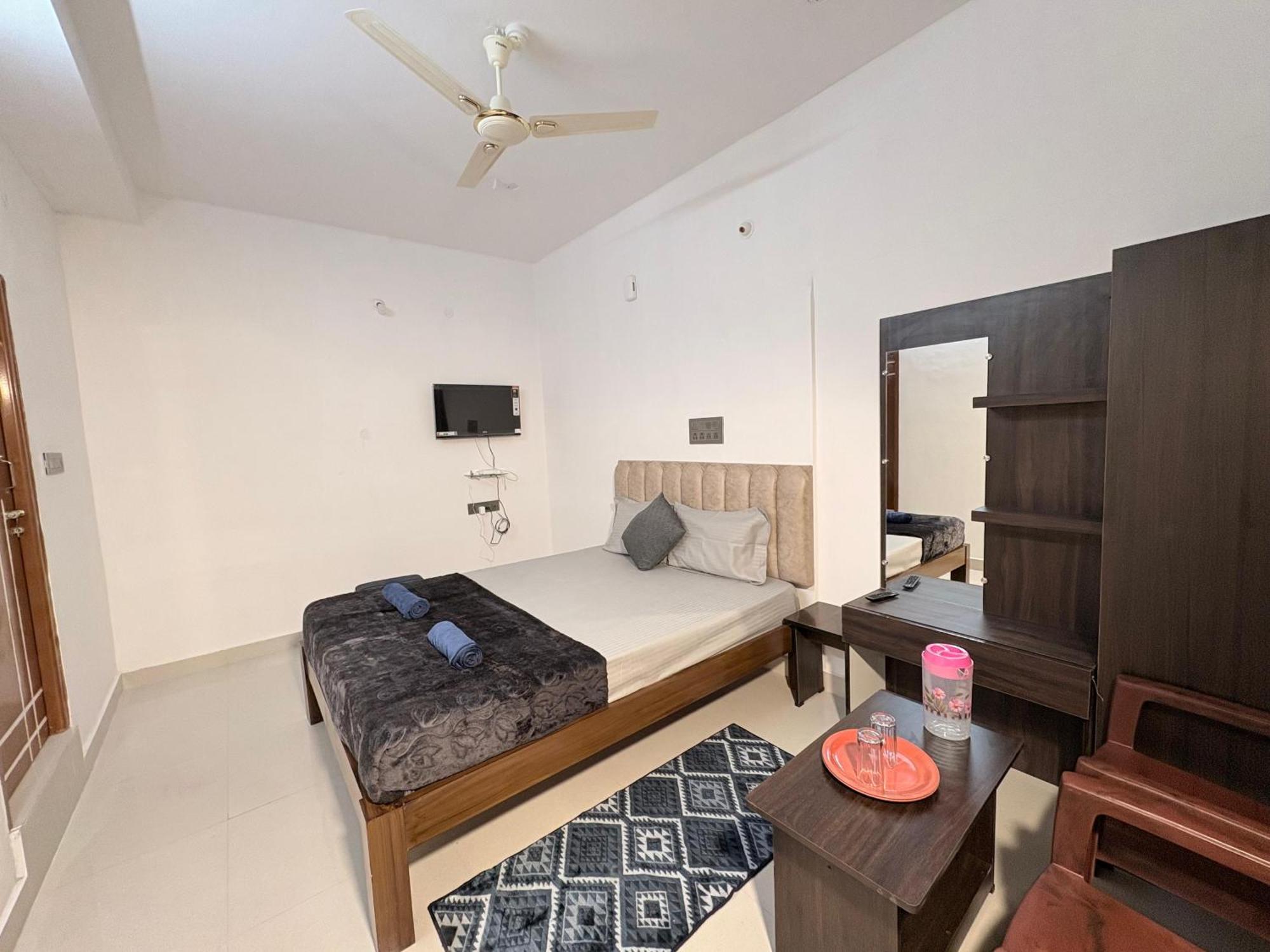 Spectra Inn Mysuru Zewnętrze zdjęcie